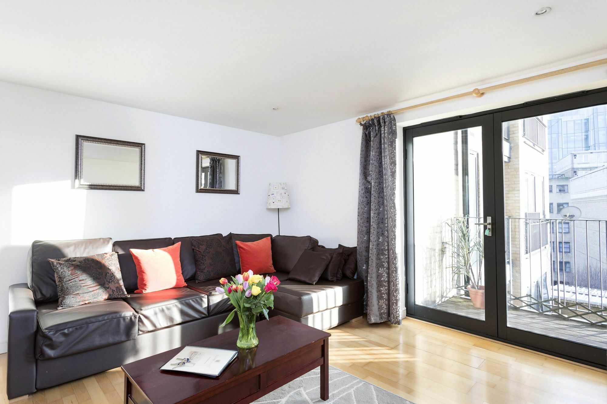 Club Living - Regents Park & Euston Apartments Лондон Экстерьер фото